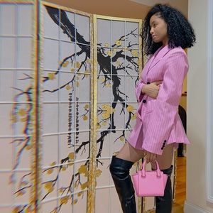 Meet your Posher, Daezha